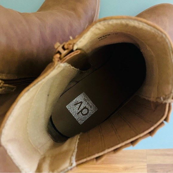 DV by Dolce Vita Jade / Jetta Bootie Size 10 Camel EUC - Picture 12 of 16